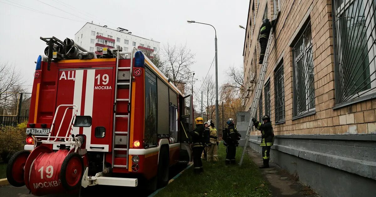 19 Пожарная часть Москва. 19 ПСЧ Москва. Пожарная часть 19 Москва Сокол. Пожарная часть на Соколе. Пч 19