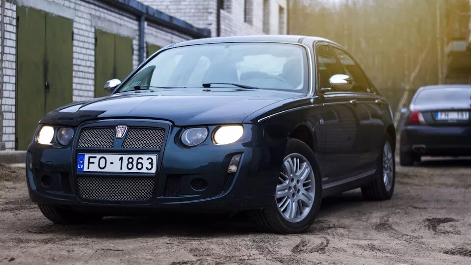 РОВЕР 75 ЛИМУЗИН - Rover 75, 2,5 л, 2000 года видео DRIVE2