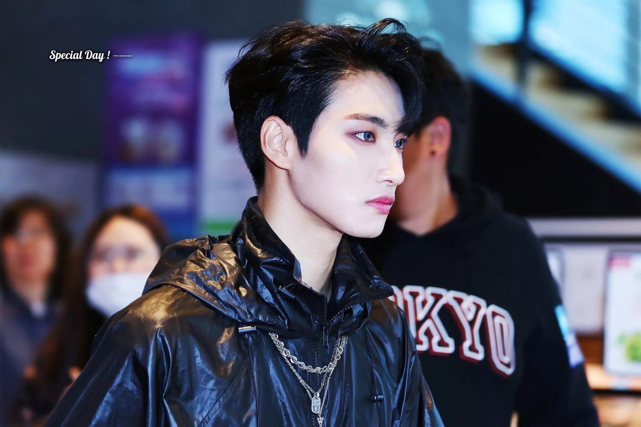 Сонхва клуб. Ateez seonghwa. пак сонхва ateez. park seonghwa ateez. сонхва ateez пресс.