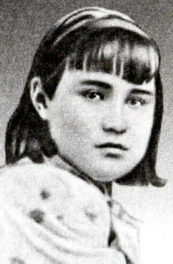 Ивановна детство. Цветаева в детстве. М. Ивановна детство. Рязанова актриса в молодости.