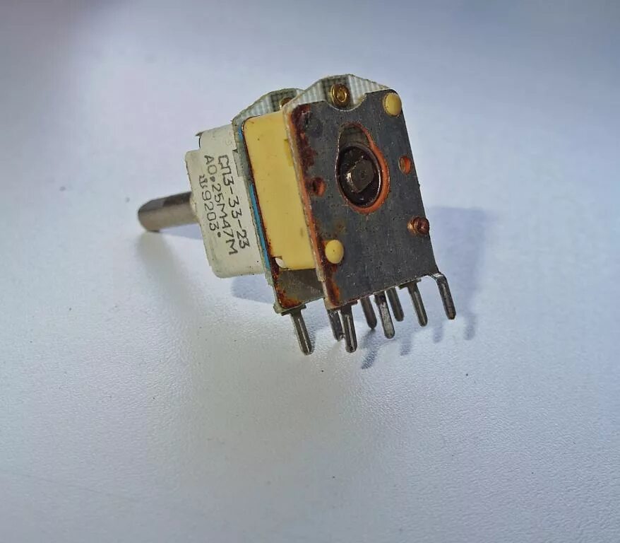 Сп3-33-23 в 0,125 м10м. Переменный резистор сп3-33 м10м. Резистор переменный сп3-33=23 м10м. Сдвоенный переменный резистор сп3-33-24. Сп 3 купить