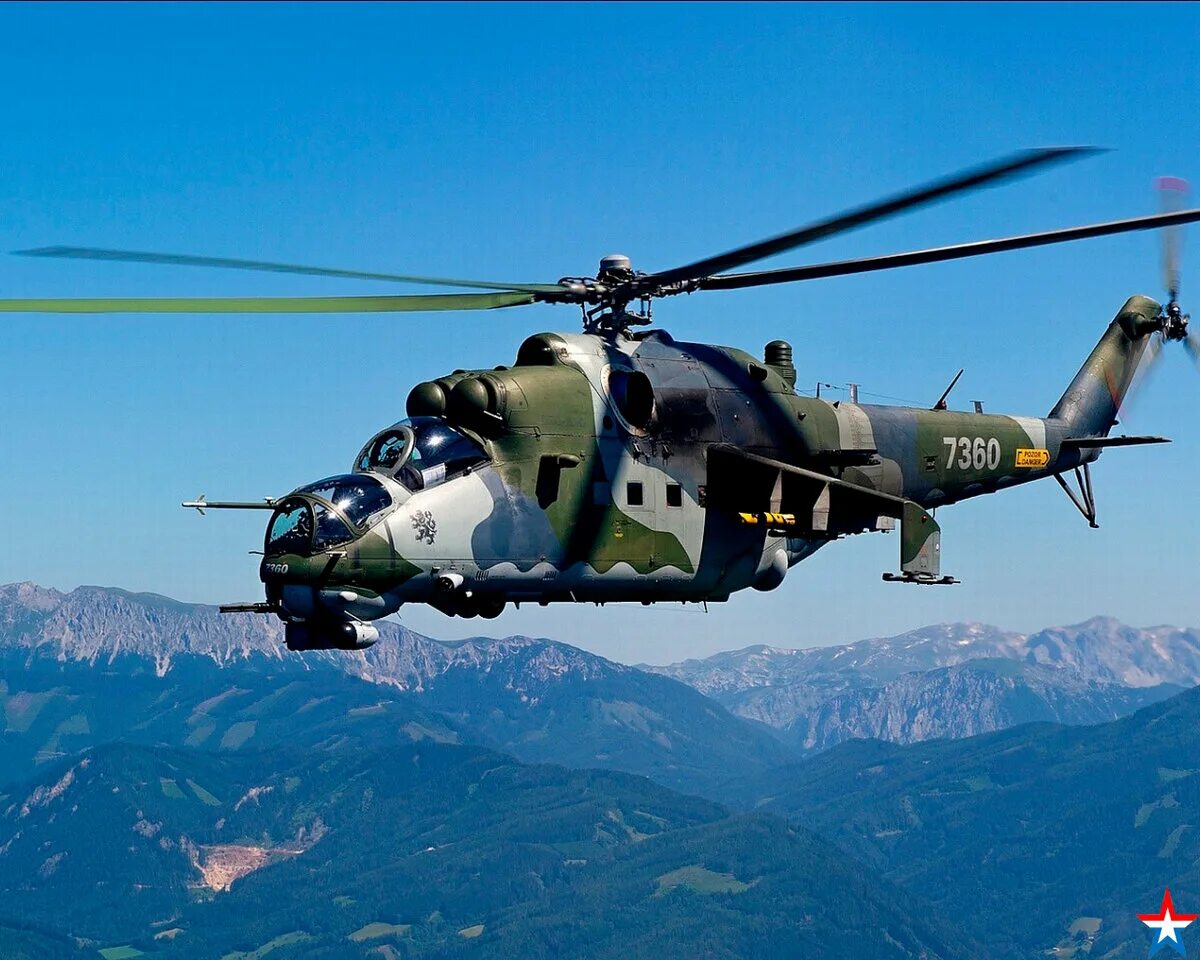 Ми 24 военный. Вертолёт крокодил ми-24. Вертолет "ми-24а". Ми-24 вертолёт вертолёты России. Военный вертолёт ми 24.