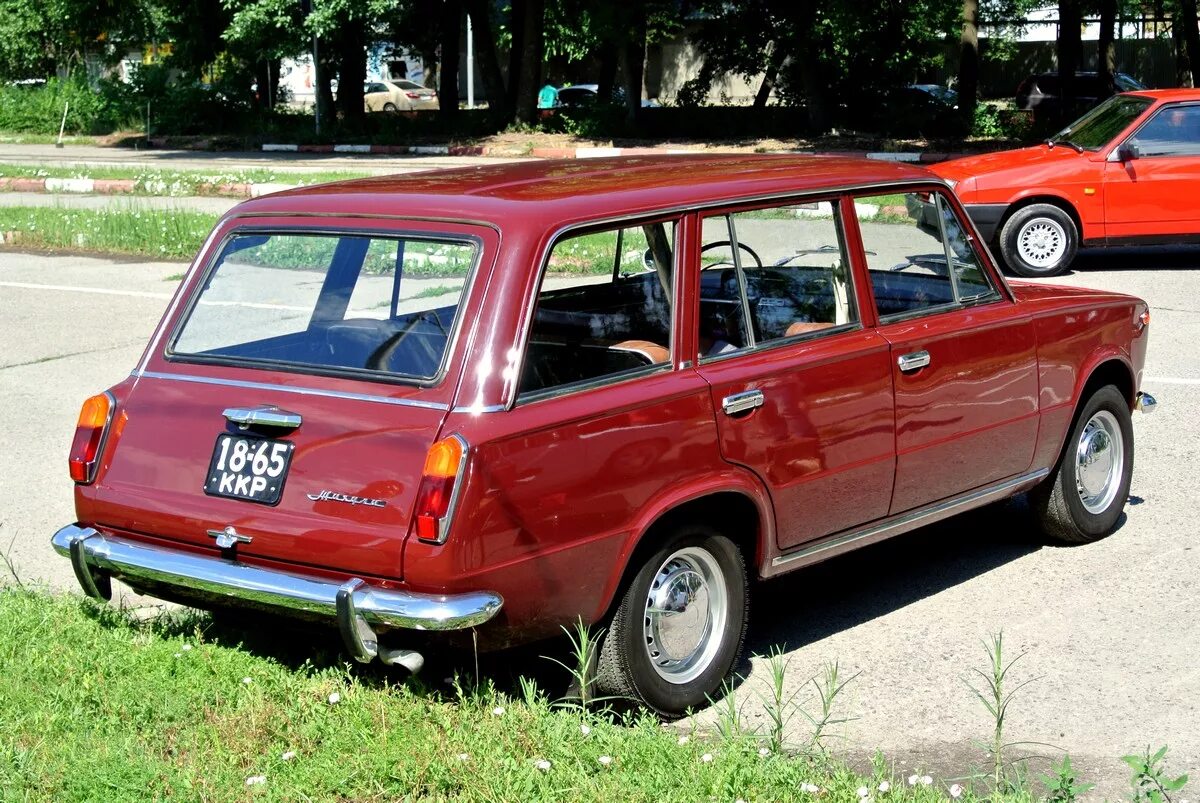 Машина жигули 2. Ваз 2102. ваз 2102 универсал. ваз-2102 «жигули». lada 2102.
