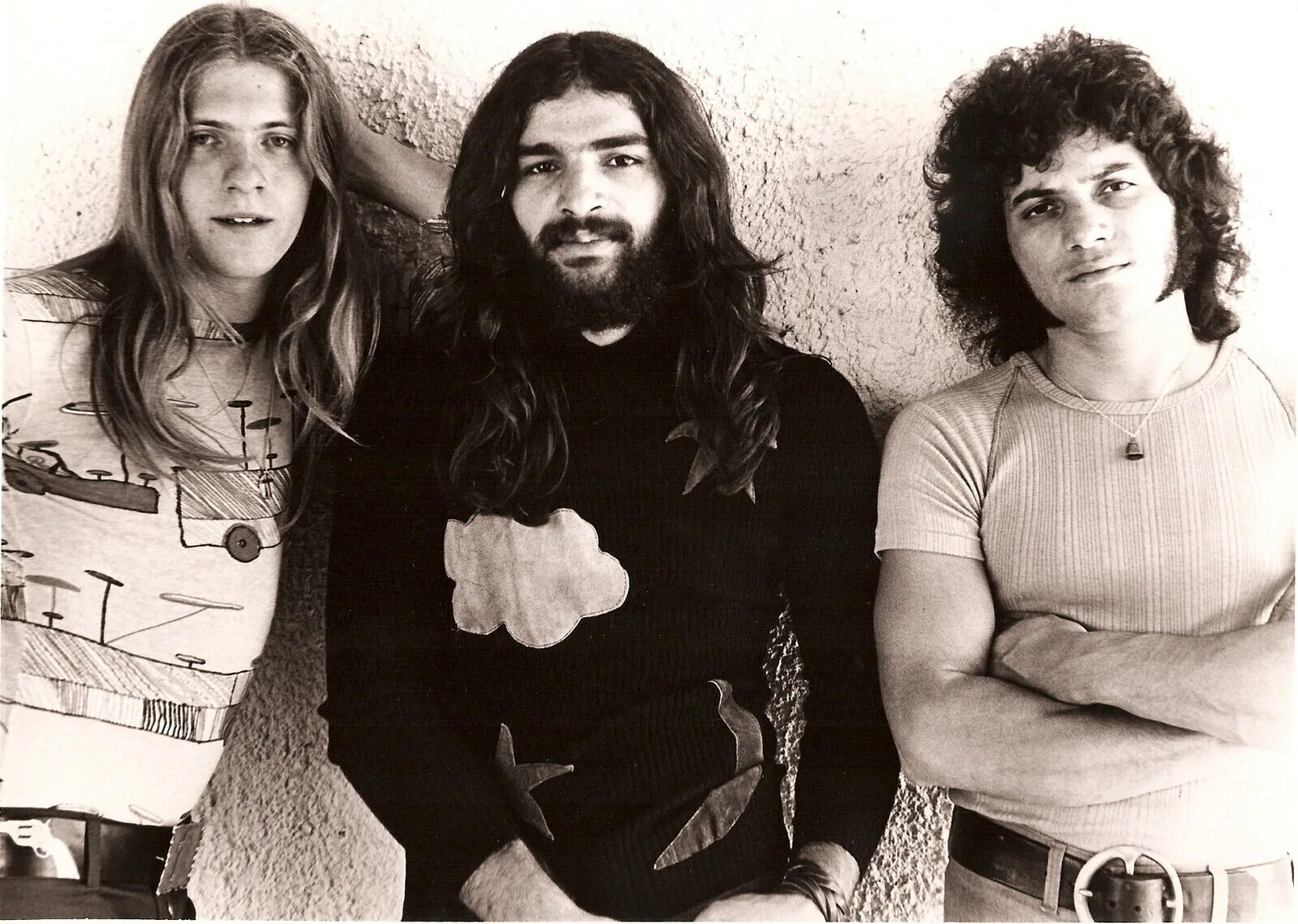 Bang us. Black Sabbath 1972. Bang группа США. Американская группа с длинными волосами 70-х годов. Американская рок группа 2000 годов.