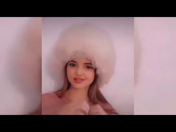 Ай яй яй jan white. Руки вверх ай-яй-яй. Руки вверх ай ай. Яй яй оуо песня. Яй яй оуо песня.
