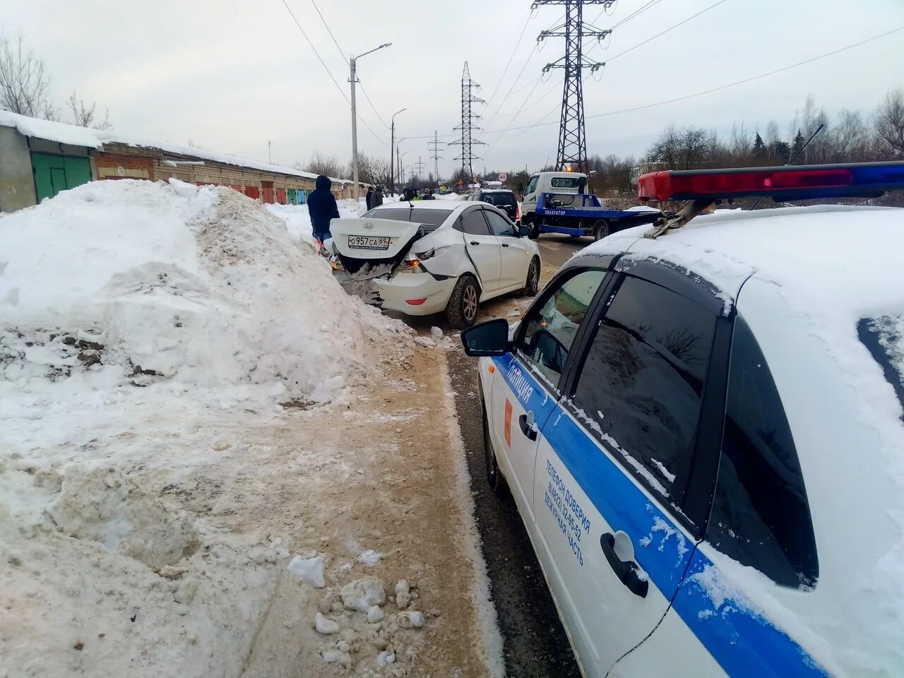 Чп 28 февраля. Аварии в Селижаровском районе 2018. Авария Селижарово на шоссе сегодня в 11 утра.