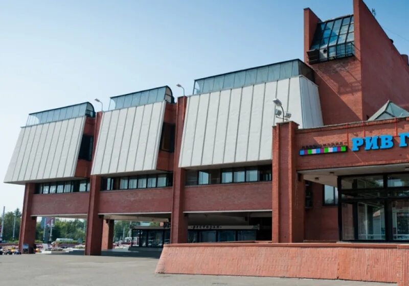 Торговый центр омск фото. Сажинская 39 омск. Юридическая консультация в омске. Юридические центры омск. Юридические центры омск.
