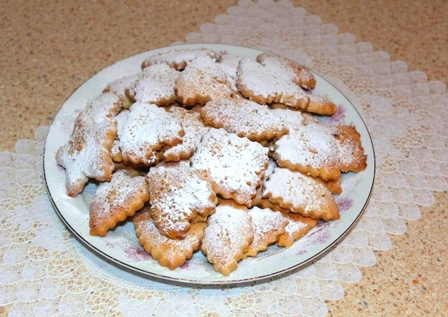 Печенье без яиц и сахара. Печенье. Печенье с сахарной пудрой. Печенье «песочное». Сметанное печенье.