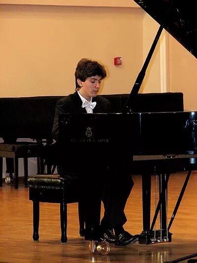 ваккер алексей николаевич музыкальная школа имени гнесиных. российский пианист конкурс. конкурс пианистов. рам имени гнесиных. алисия левина фортепиано гнесиных.