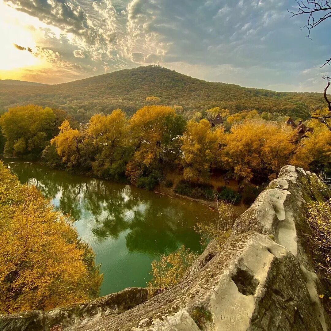 Река Псекупс горячий ключ. Горячий ключ Краснодарский край природа. Гора петушок горячий ключ. Горячий ключ петушок река. Горячий ключ природа