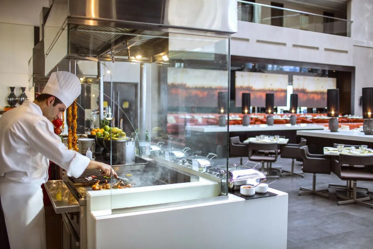 Центро шарджа отель. Центро шарджа 4* отель. Ротана шарджа. Centro sharjah by rotana. Центро шарджа отель.