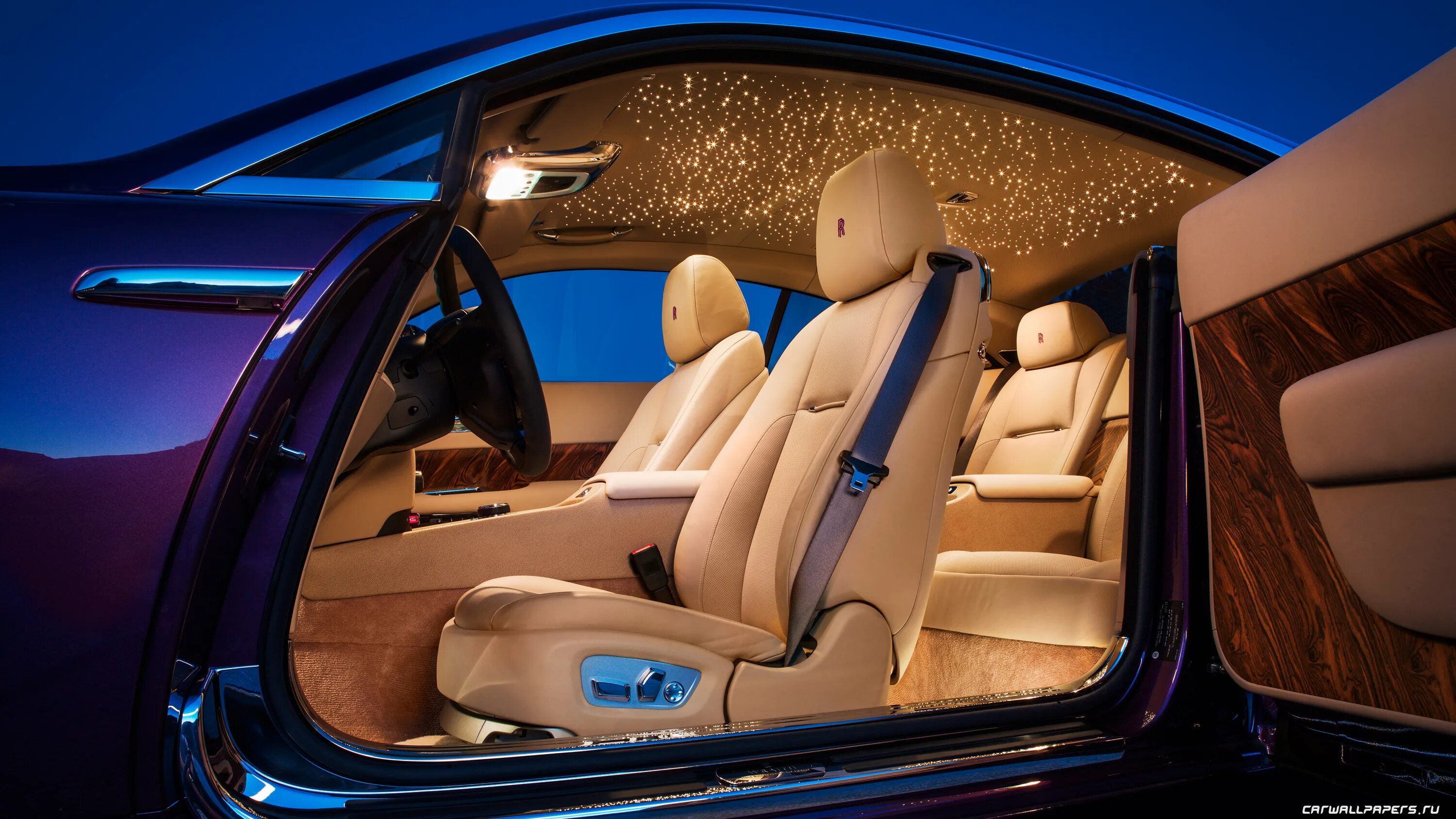 Rolls royce wraith внутри. Самый роскошный автомобиль. Роллс ройс 2013. Mercedes-benz maybach exelero. Самый роскошный автомобиль.