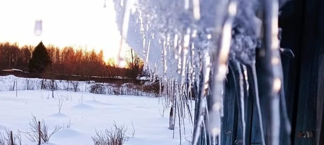 Потепление зимой. Зимние осадки. Зимний день с осадками. Зима потепление фото.