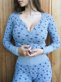 Sophie mudd 18