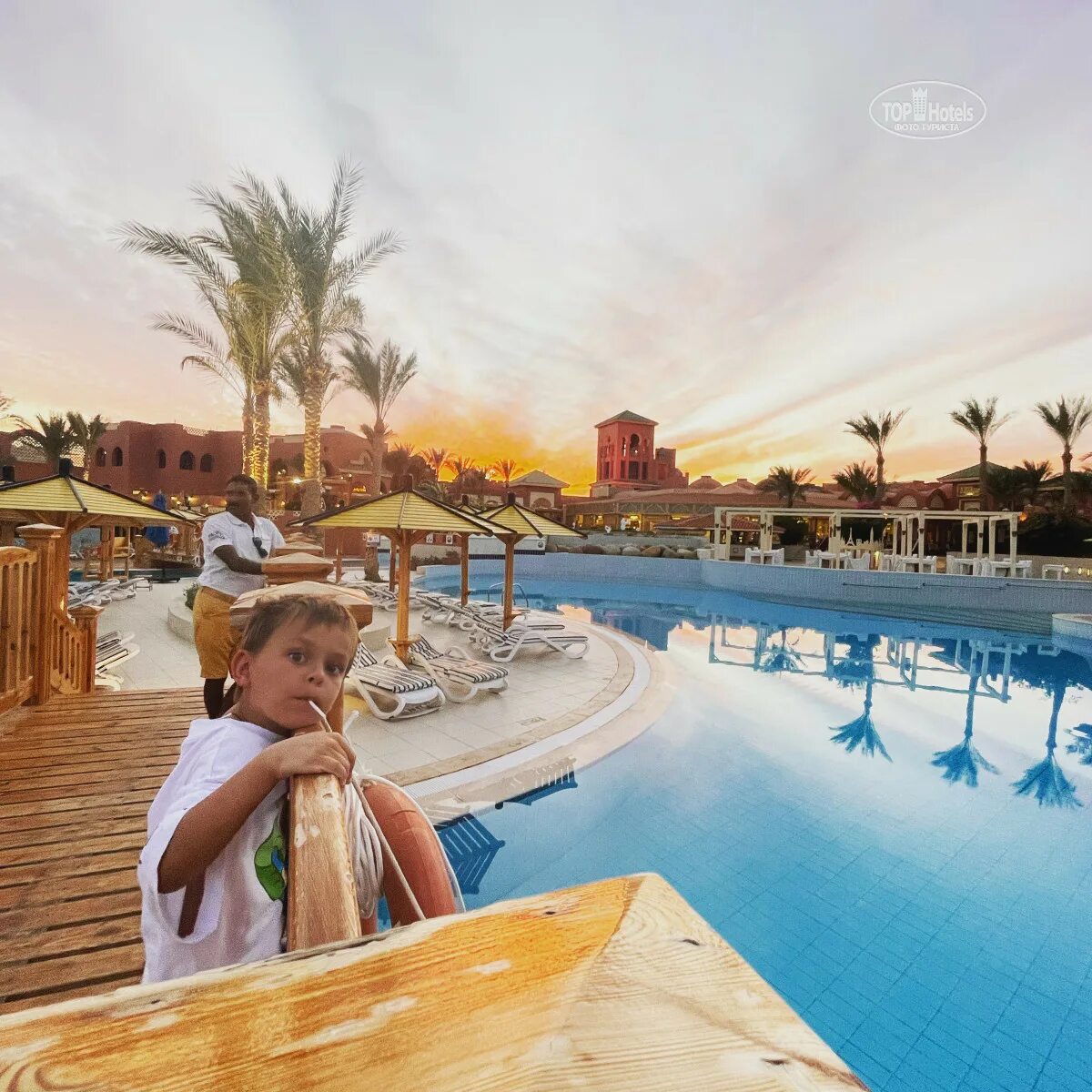 Magic world club. Jaz Aquaviva 5 Хургада. Magic World Sharm 5. Magic World Sharm Club. Отель Magic World Sharm Club by Jaz.