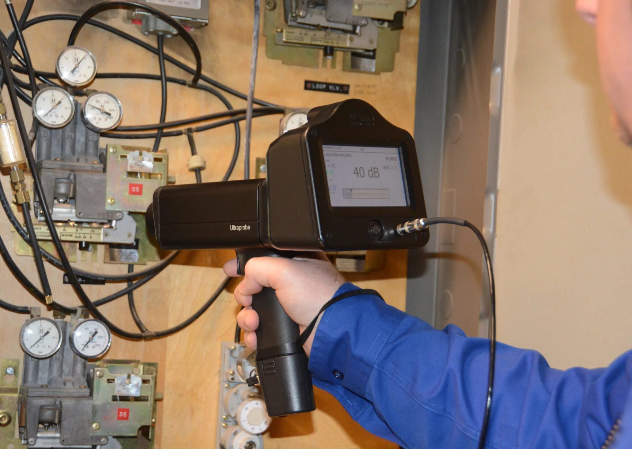 Мониторинг кранов. Condition monitoring. мониторинг кандолатчилик. condition monitoring equipment ( cs-meter ). the ultrasonic inspection system for pipelines rom2000.