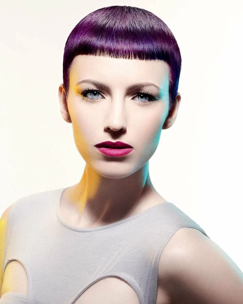 креативные короткие стрижки на круглое лицо. ультра короткая стрижка гаврош. Toni and guy стрижки. стрижки тони гай женские. креативные челки на средние волосы.