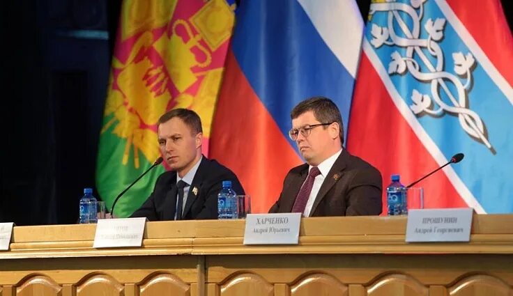 Курганинский групповой водопровод город армавир директор. Армавирская городская дума. Армавирская городская дума. Армавирская городская дума. Депутаты армавира.