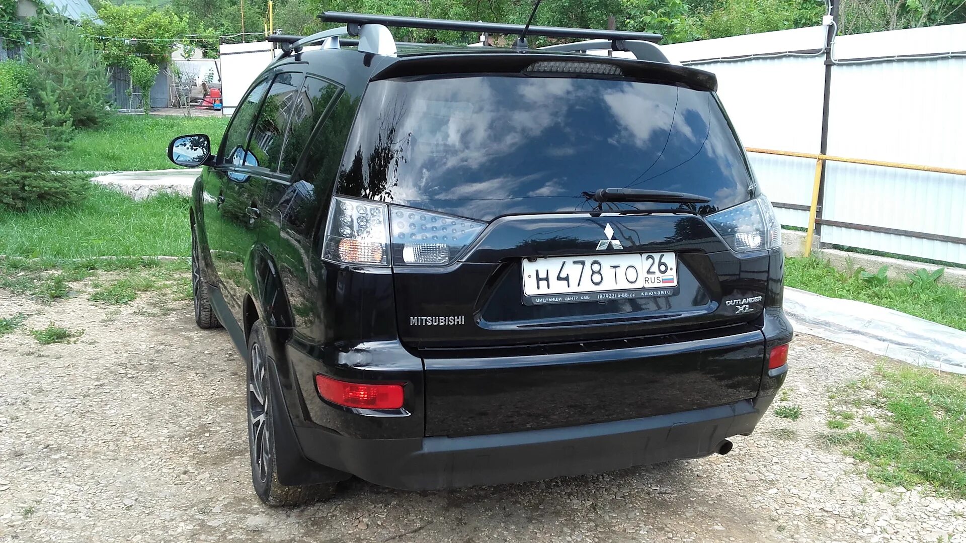 Стекло митсубиси аутлендер xl