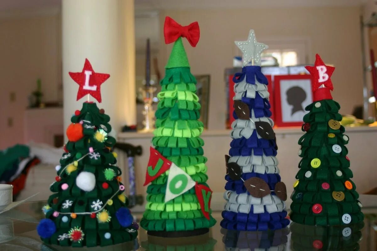 поделка елка. новогодние герои поделки. поделки на нг на конкурс. ёлка своими руками поделка. новогодние поделки в садик.