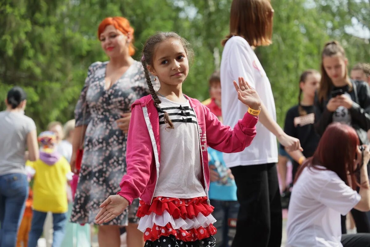 2012 года конкурс. Летние чудеса. Гладков Посети белгородских детей в лагере. Летние чудеса Белгород. Фестиваль середина лета.