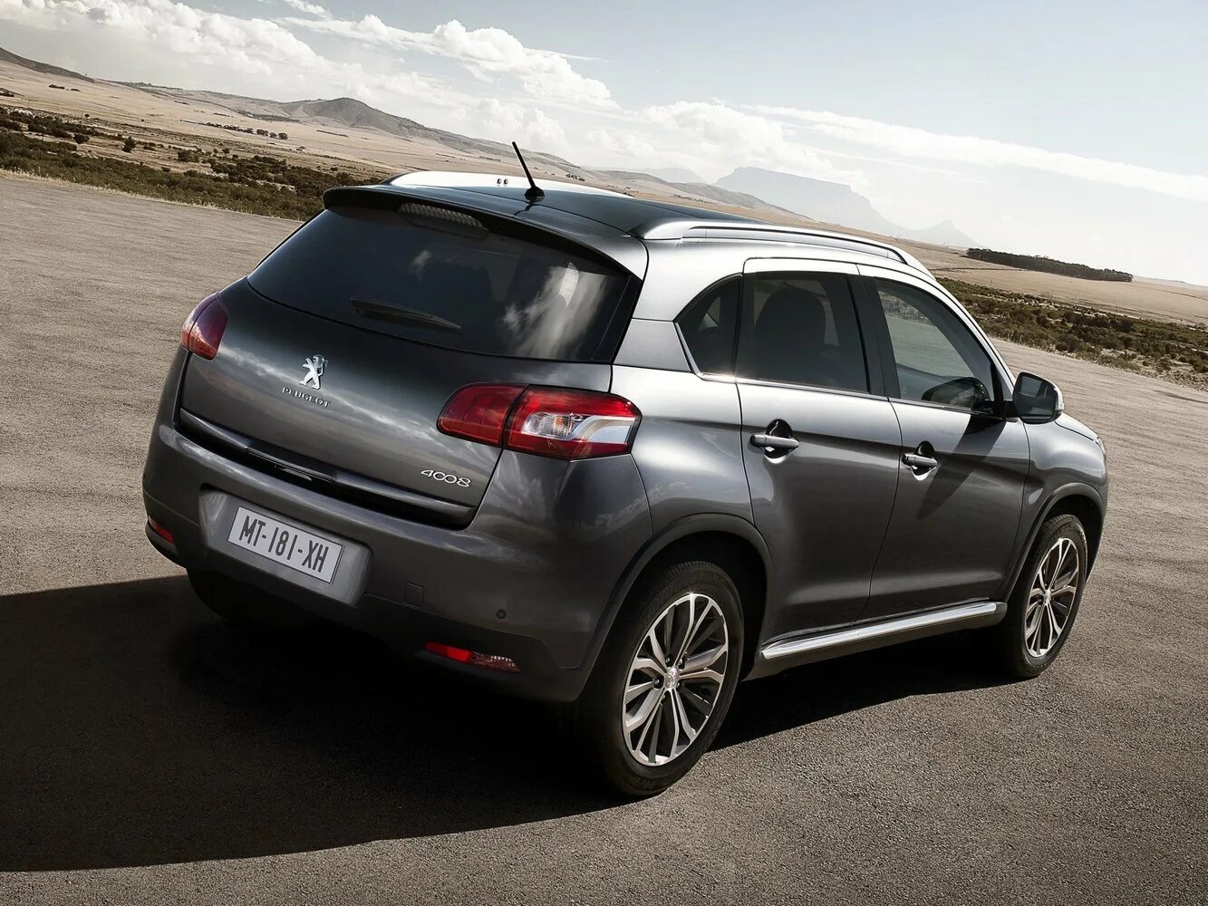 Кроссовер 2012. Peugeot 4008. peugeot кроссовер 4008. peugeot 4008 2013. peugeot 4008 2012.