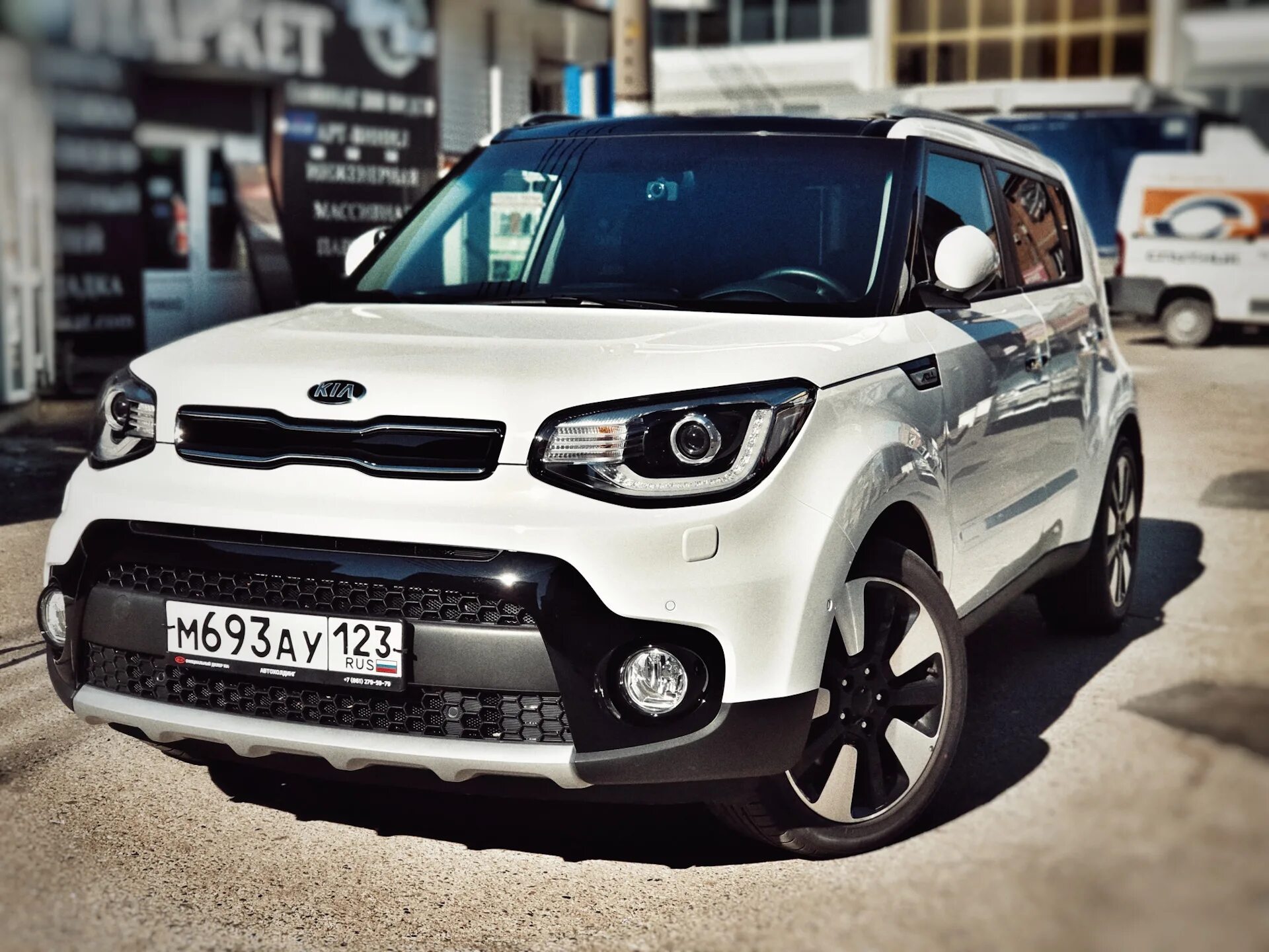 Втулки киа соул. Kia Soul. Киа соул 2. Kia Soul 2g. Киа соул 2018.