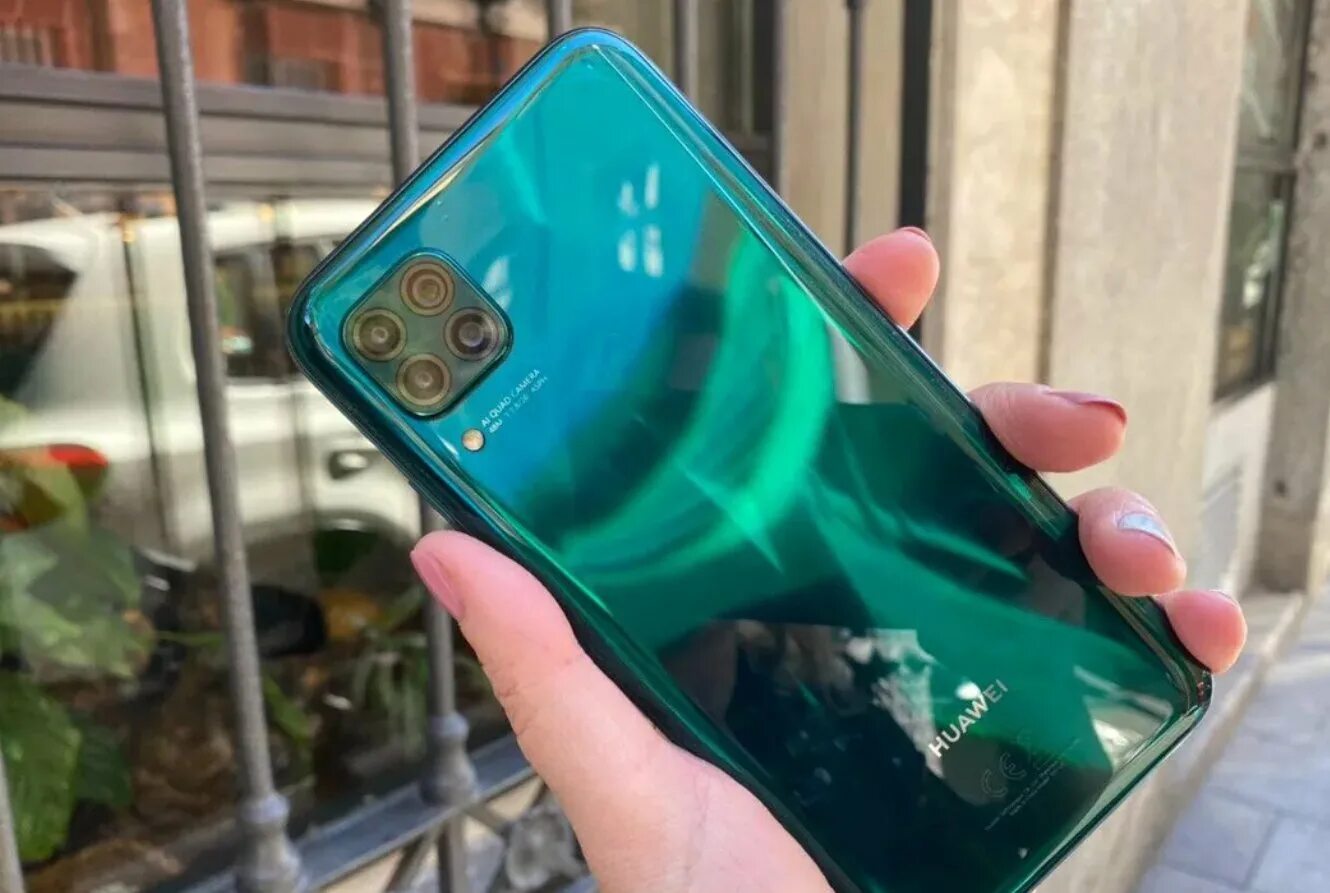 Huawei p40 Lite Green. Смартфон Huawei p40 Lite 6. Смартфон Huawei p40 Lite черный. Хуавей р40 Лайт зеленый. Телефон p 40 lite