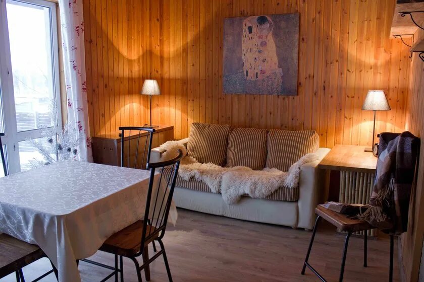 горнолыжные курорт сорочаны домики. дом с мангальной зоной. сорочаны домики дмитров. сорочаны домик на сутки. сорочаны домик в аренду.