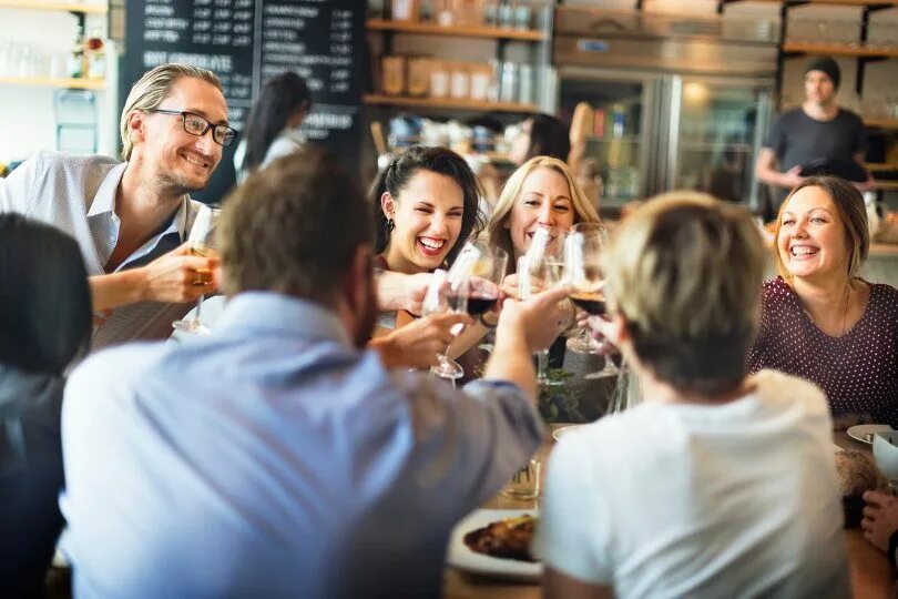 Are you at restaurant. Мужчина в ресторане. Люди в ресторане картинки. Задания на английском в ресторане. Люди в ресторане.