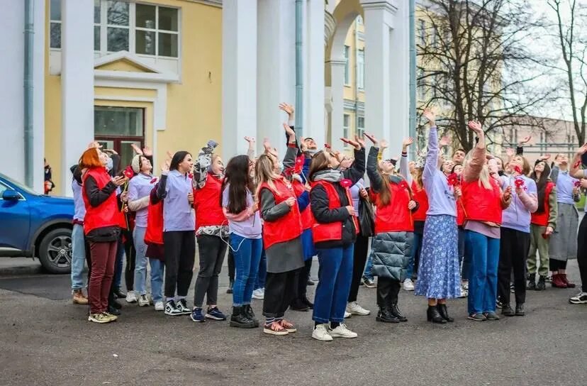 Общественные движения спб. Центр волонтерского движения СПБ. Питерский медицинский колледж. Медицинский колледж 1 СПБ.