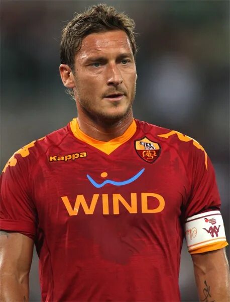 Франческо тотти. Франческо тотти фото. Totti футболист. Франческо тотти. Франческо тотти.