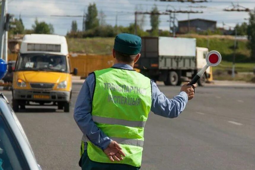 Транспортная инспекция. Инспектор автодорожного транспортного надзора. Старший государственный транспортный инспектор. Транспортная инспекция Вильнюс.