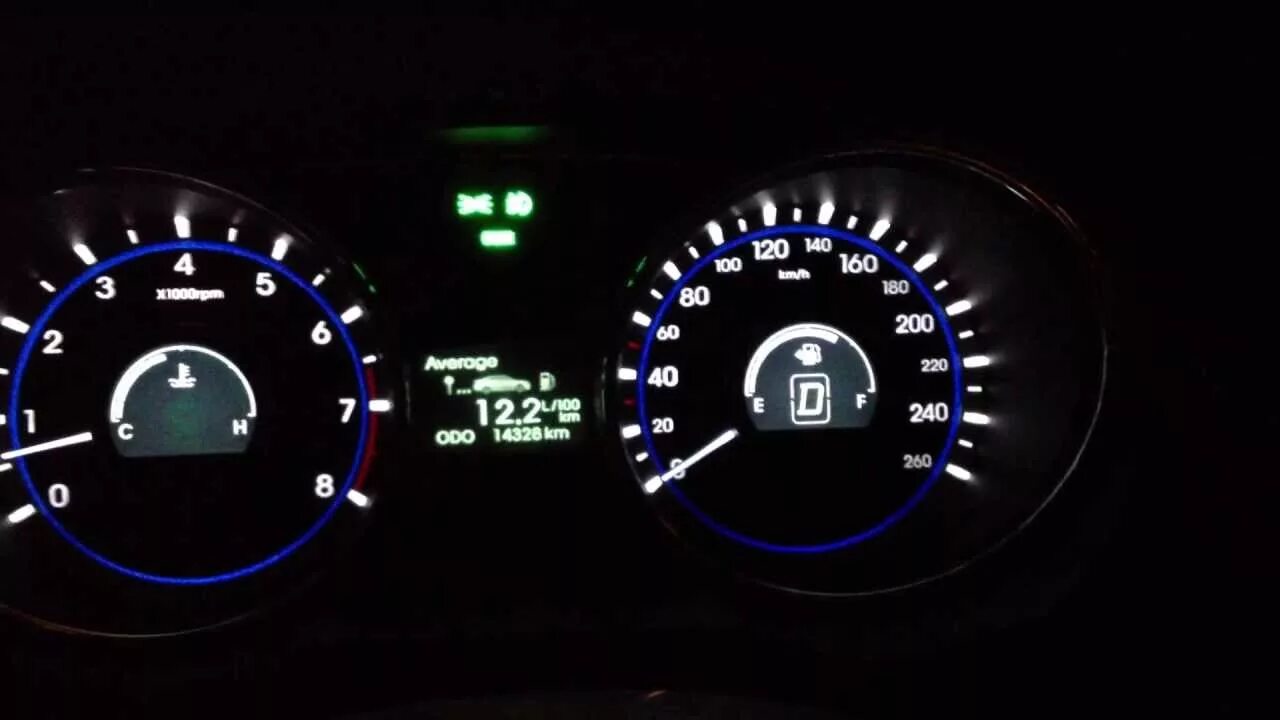 Хендай разгон до 100. Hyundai sonata 4 разгон до 100. соната 2.0 разгон. панель приборов хендай соната 2011. соната разгон 2.0 механика.