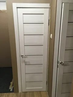 Дверь прямо