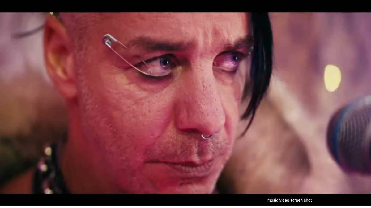 солист рамштайн тилль линдеманн. Till lindemann. Till lindemann 2001. тилль линдеманн 2019. тилль линдеманн doichland.