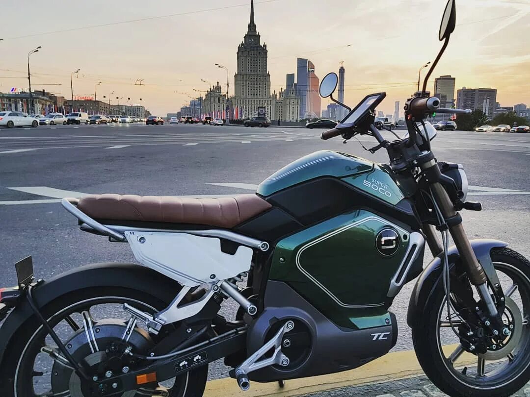 Супер соко тс. Электромотоцикл super soco ts. электромотоцикл soco tc max. super soco tc max. электромотоцикл супер soco макс.