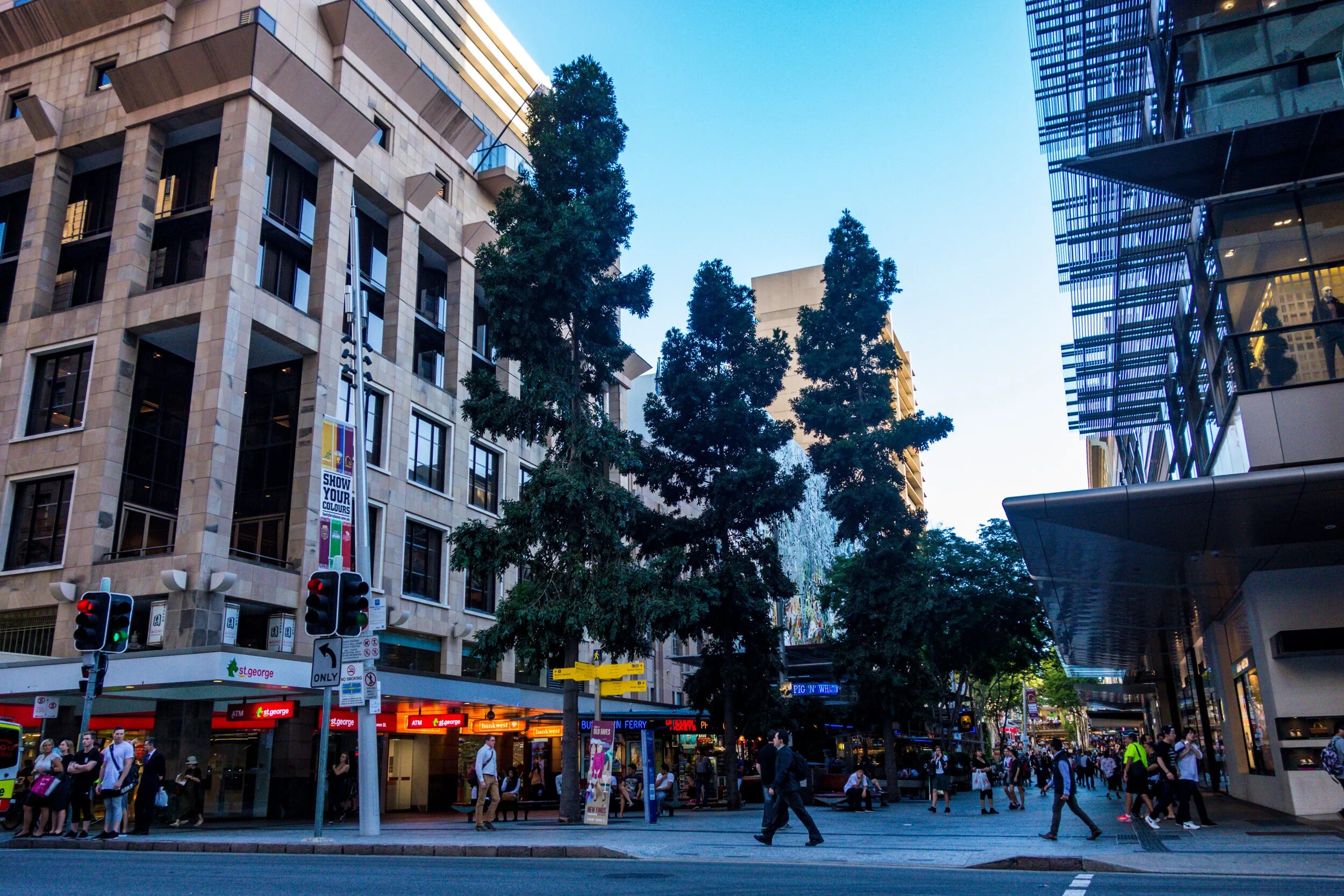 Квин стрит в Окленде. Что такое куин стрит. Queen Street Mall, Brisbane. Street ed