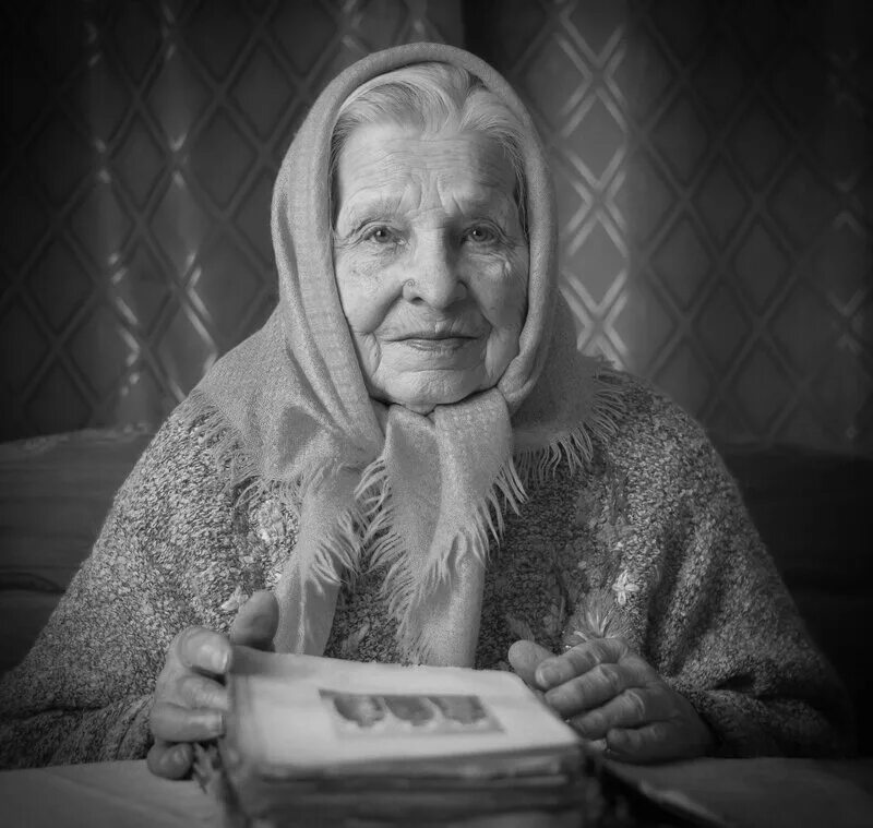 Бабка девочки