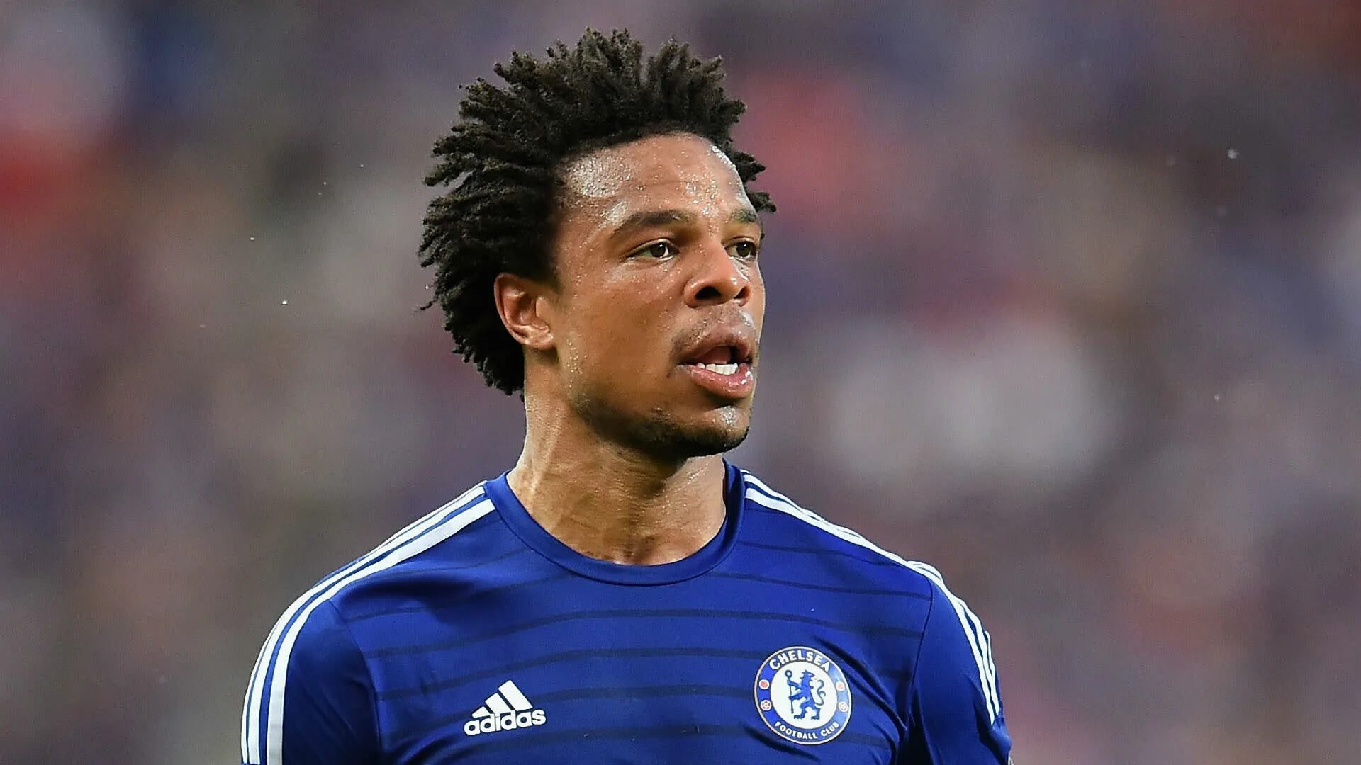 Реми. Негр в челси. Темнокожие футболисты кпр. Лоик реми фото. Реми.