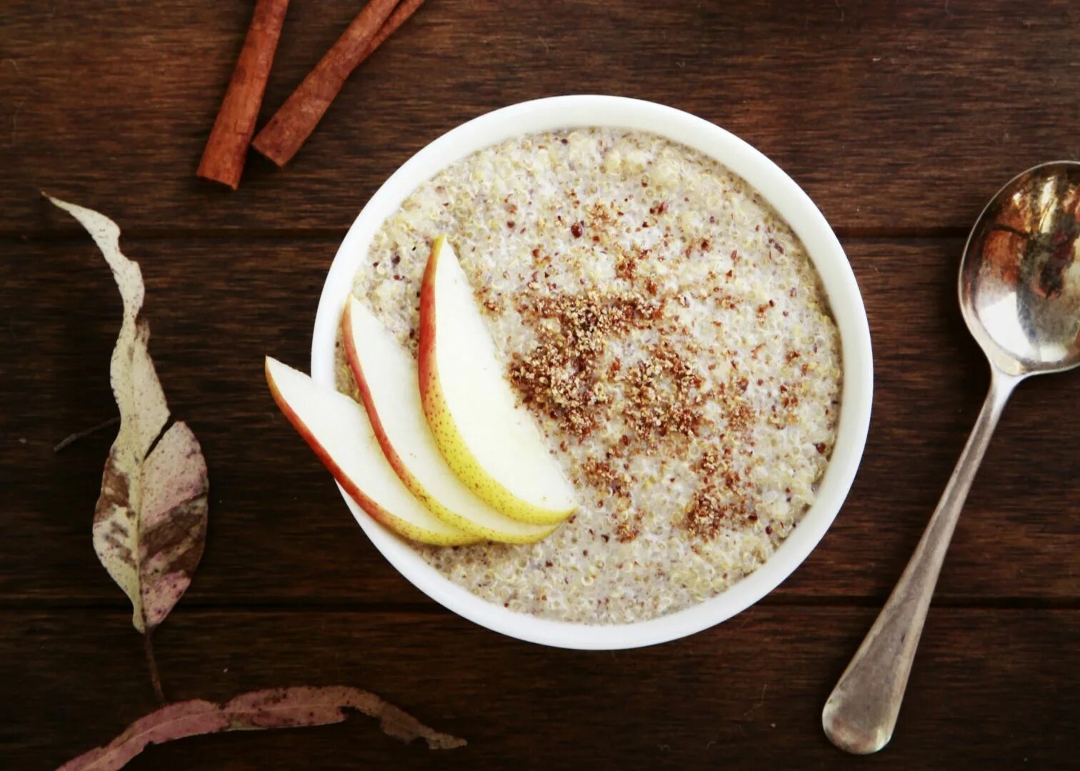 Slow warm. Quinoa porridge. Молочная каша киноа. Каша из киноа на кокосовом молоке. Киноа с молоком на завтрак.