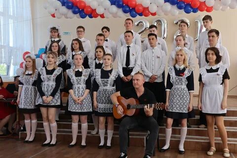 Школа года орел