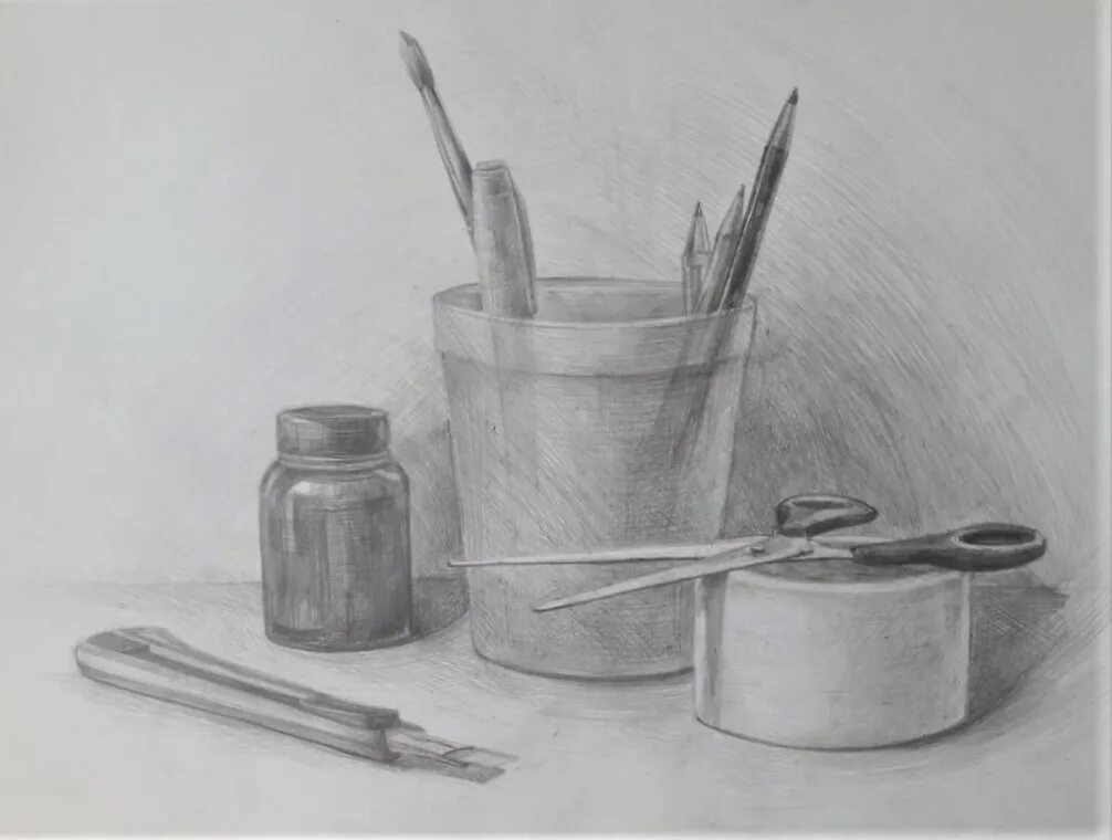 Техника выполнения рисунка. Выполнить зарисовку. Наброски фигуры человека. Выполнить зарисовку. Картинки натюрморт карандашом.