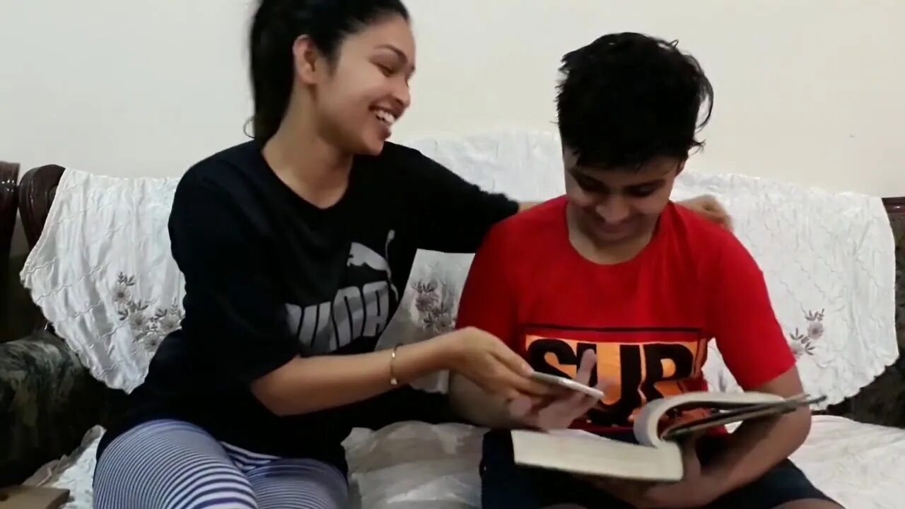 Experiment with sisters body