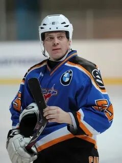 Михаила артемова