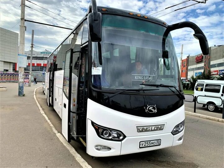 Автобусы Астрахань. Астрахань автобус черное море. Астрахань автобусы на море. Адлер Астрахань автобус. Минеральные воды астрахань автобус