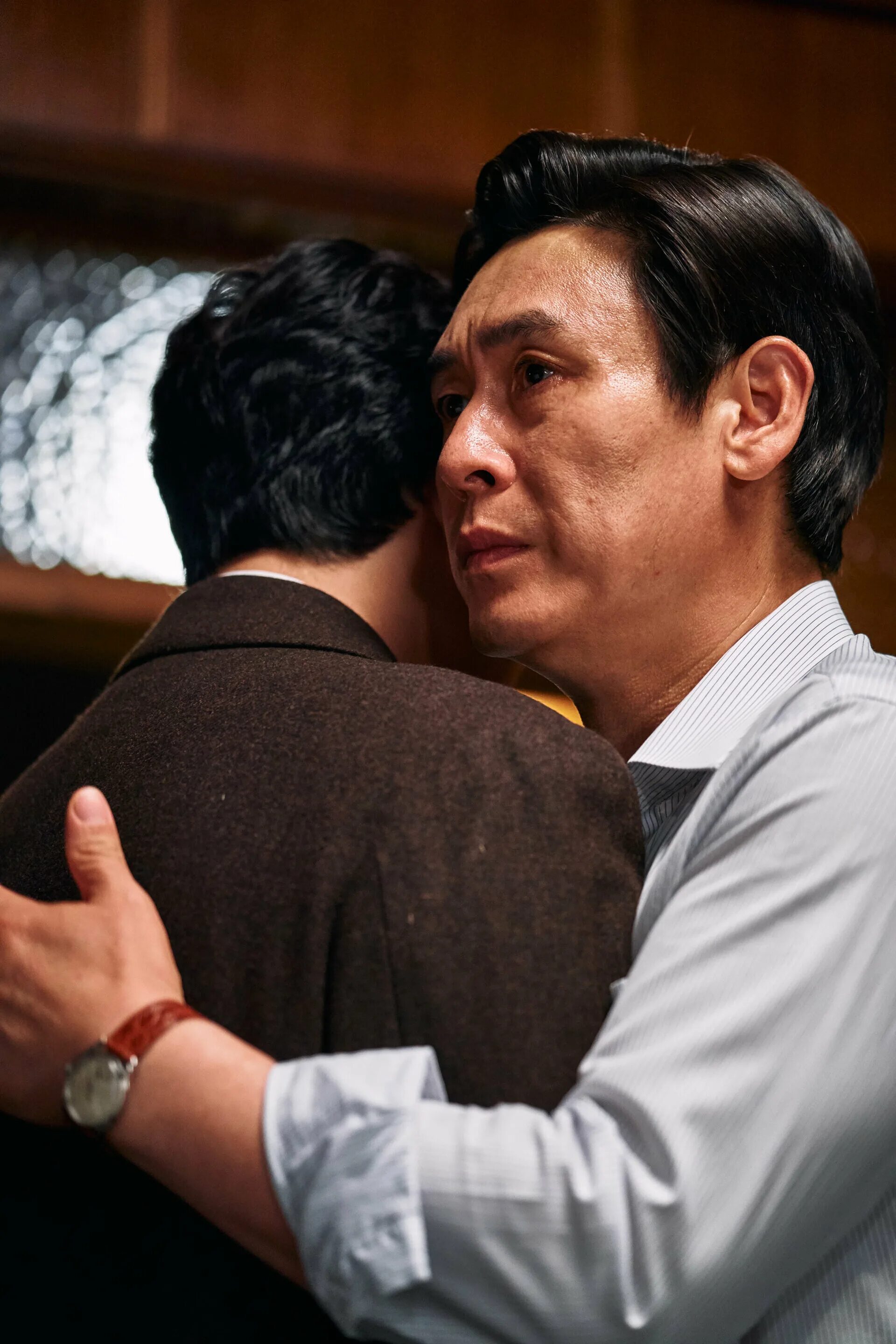 Серый кардинал фильм 2022 смотреть онлайн программа. Фильм про корейского мафиози. Кардинал 2022. Кардинал 2022. Кардинал 2022.