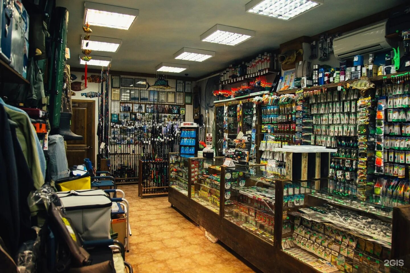 Магазин для рыбалки. Большой рыболовный магазин. Рыболовные магазины моим. Рыболовные магазины моим. Рыболовный магазин в москве.