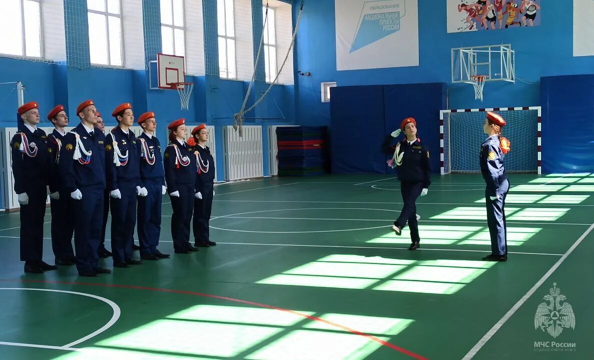 Медали кадетов мчс. Логотип пожарных кадетов. 484 школа кадеты. Клятва кадета мчс. Класс пожарный кадет.