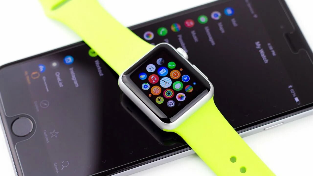 Apple watch s5. Часы айфон желтые. Часы которые подходят к айфону. Гидрогелевая пленка на смарт часы аппл комплект. Часы эпл к андроиду